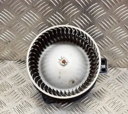 Mazda 2 Heater fan/blower 8940000 GJ8AA02