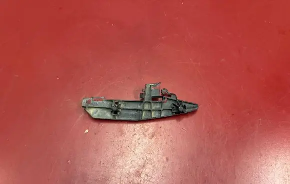 BMW X3 G01 Front bumper mounting bracket 7399982