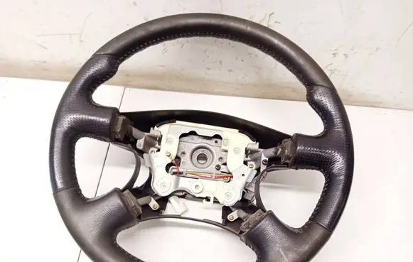 Nissan X-Trail T30 Steering wheel 