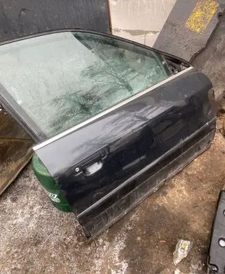 Audi A6 S6 C4 4A Front door