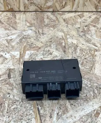 Audi A6 S6 C7 4G Tow bar trailer control unit/module 4G8907383 5DS01015921