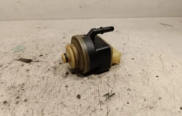 BMW 4 F32 F33 Fuel heater 8572521
