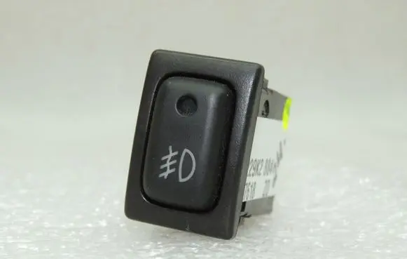 Suzuki Liana Aerial antenna switch 3727059J00