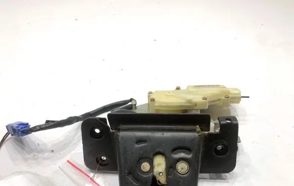 Honda Civic Tailgate exterior lock
