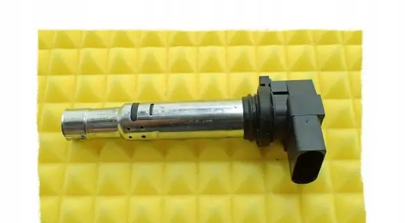 Audi A8 S8 D4 4H High voltage ignition coil 07P905715