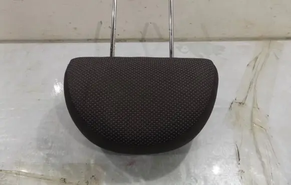 Chevrolet Aveo Front seat headrest 