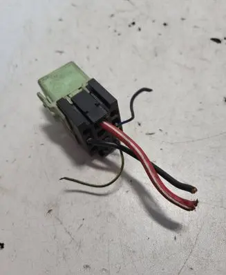 BMW 6 E63 E64 Other relay 8373700