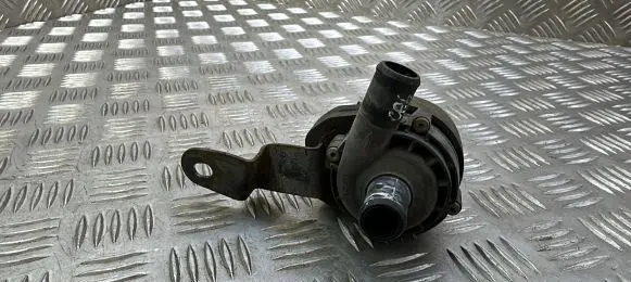 Mercedes-Benz ML W164 Electric auxiliary coolant/water pump A2118350028