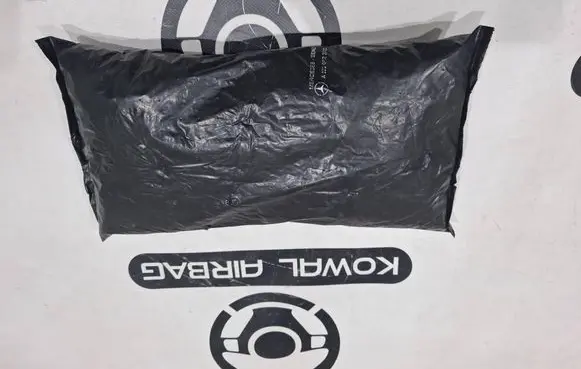 Mercedes-Benz GLS X167 Front sound insulation A2206822730