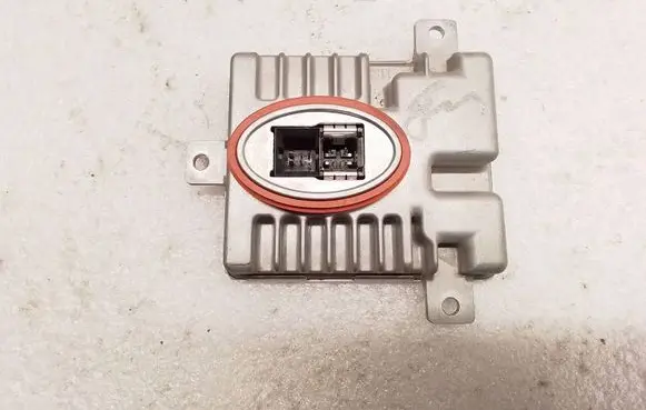 BMW 7 F01 F02 F03 F04 Headlight ballast module Xenon 7237647 W003T20071