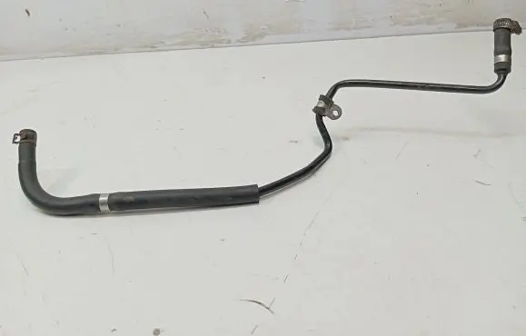 Mercedes-Benz C W204 Engine coolant pipe/hose A2045010225