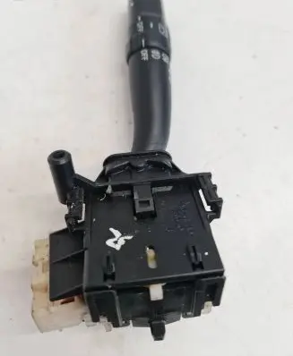 Toyota Avensis T250 Indicator stalk 05110 1141107