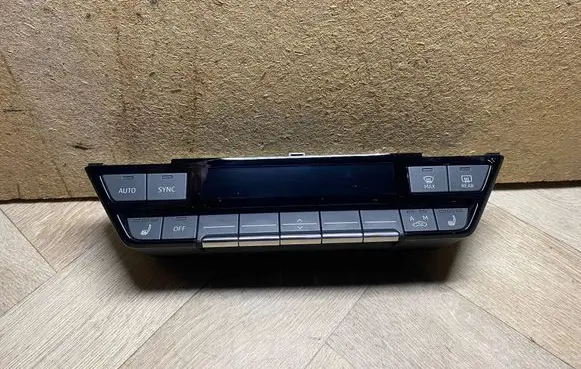 Audi A3 8Y Climate control unit 8Y0820043A