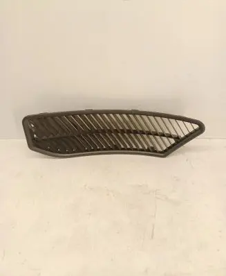 Tesla Model X Quarter panel pressure vent 107835500A