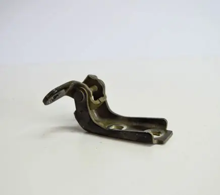 Chevrolet Camaro Tailgate/trunk/boot hinge P15159