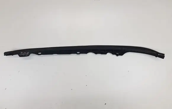 Mercedes-Benz CLA C117 X117 W117 Engine cover (trim) A1178800197
