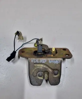 Volvo S40, V40 Tailgate/trunk/boot lock/catch/latch
