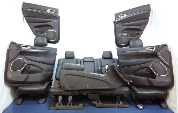 Jeep Grand Cherokee Seat set 