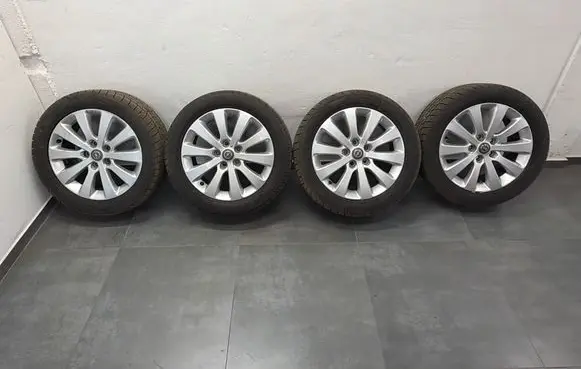 Opel Zafira C R17 alloy rim 