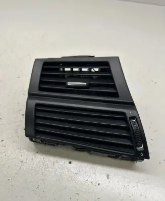BMW X5 E70 Dashboard side air vent grill/cover trim 922776703