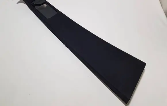 Mercedes-Benz ML W164 (B) pillar trim (top) 1646909825NGG A1646909825
