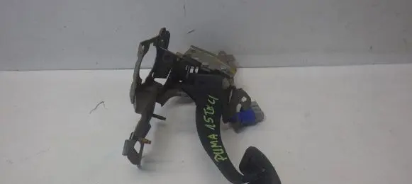Ford Puma Brake pedal