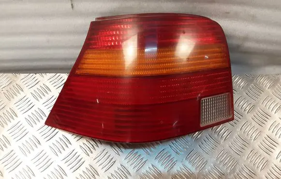 Volkswagen Golf IV Rear/tail lights