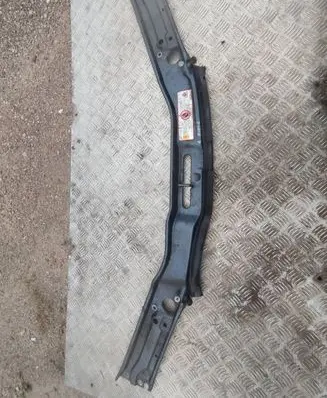Audi A6 S6 C4 4A Top upper radiator support slam panel