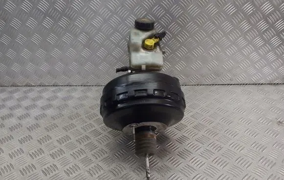 Opel Insignia A Brake booster 13228183AS