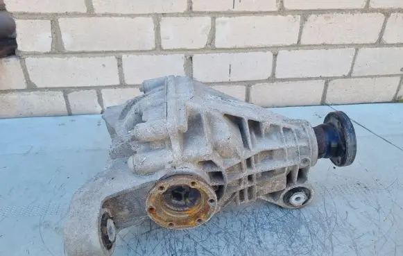Volkswagen Touareg I Rear differential