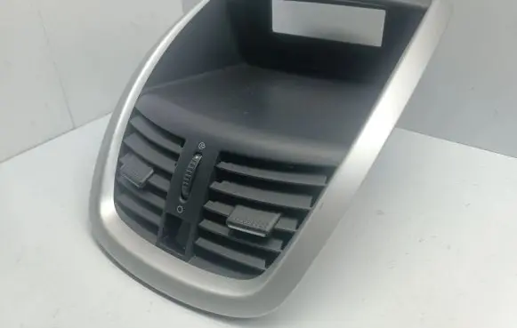 Peugeot 207 Dash center air vent grill 9650068177 A1099814