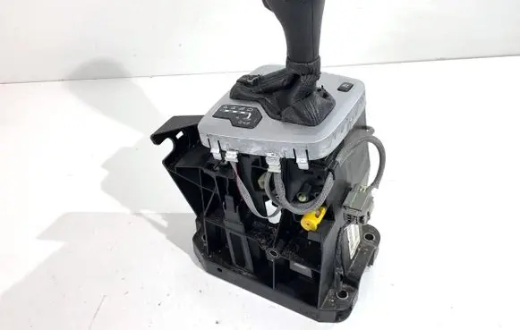 Volvo XC90 Gear shift rod P30759194