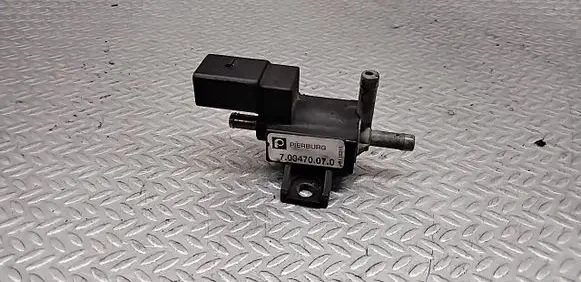 Audi A3 S3 A3 Sportback 8P Turbo solenoid valve 700470070