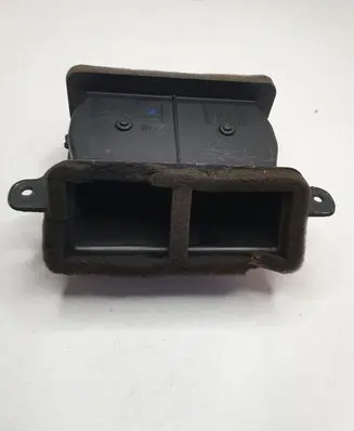 Audi Q7 4L Air intake duct part 7L0820526