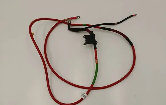 Dodge Challenger Positive cable (battery) P68207017AD 8200059853 66424D