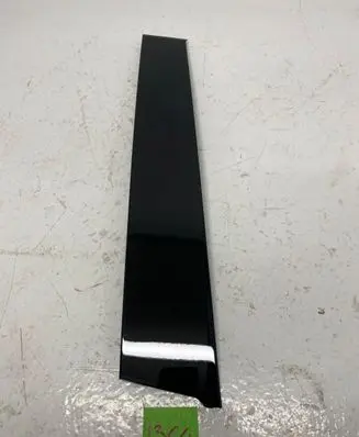 Mercedes-Benz GL X164 (A) pillar trim A1646903087 CU124S5