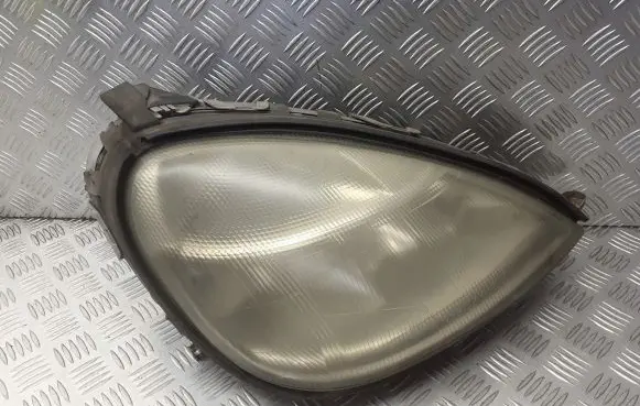 Mercedes-Benz A W168 Headlight/headlamp A1688200261