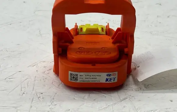 KIA Niro Fuse E437586000