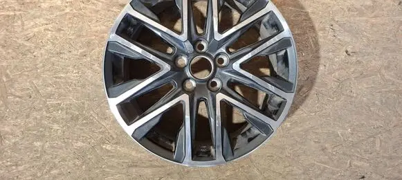 Toyota Corolla Cross R18 alloy rim MI03073