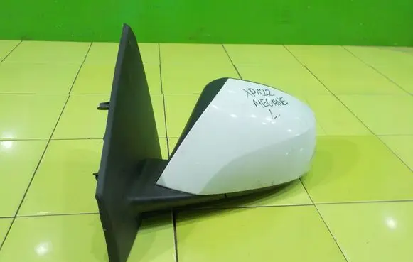 Renault Megane III Front door electric wing mirror LEWE XP122