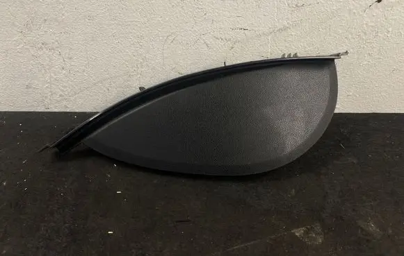 BMW 3 E90 E91 Dashboard side end trim 7077819 72758411