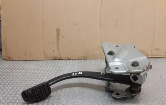 Renault Trafic II (X83) Brake pedal 