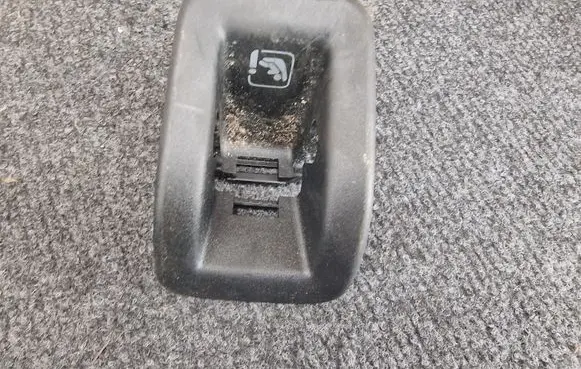 Audi A6 S6 C8 4K ISOFIX cover 4K0887233