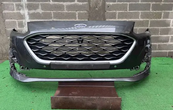 Ford Kuga III Front bumper 