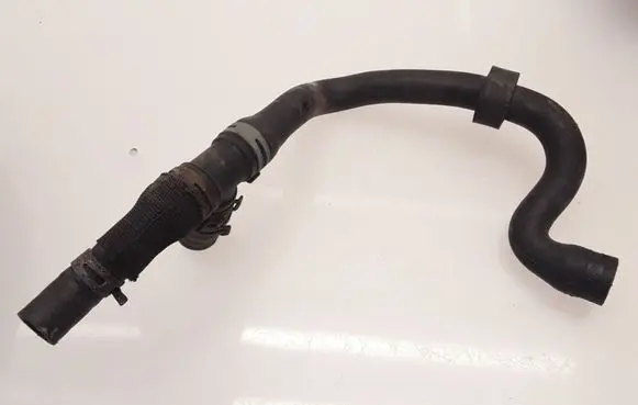 Mercedes-Benz C W203 Engine coolant pipe/hose 2038301996 16015
