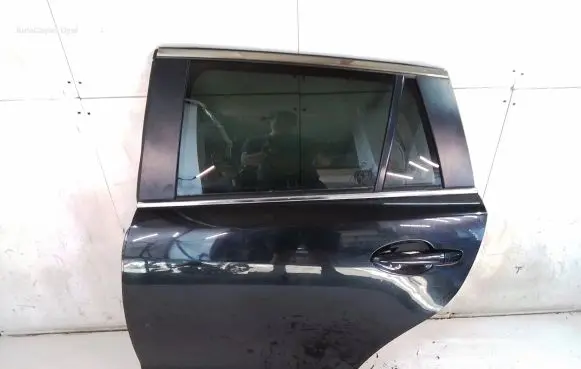 Mazda 6 Rear door