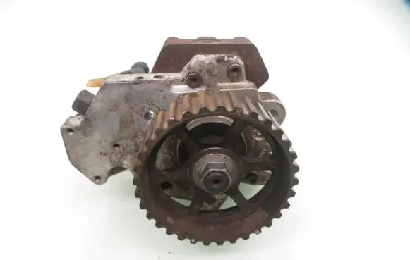 Opel Vivaro Fuel injection high pressure pump 8200108225 0445010075