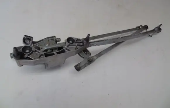 Ford C-MAX II Front wiper linkage and motor