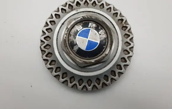 BMW 5 E34 Original wheel cap 1180777