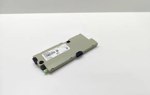 BMW 7 F01 F02 F03 F04 Aerial antenna amplifier 9257362 925736201 AV9257362
